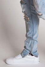 Load image into Gallery viewer, Paint Splatter Destroyed Ankle Zip Jeans